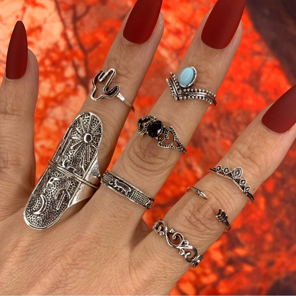 3/$10 NEW Boho Style Rings & MIDI Rings Design Mix / silver tone Bundle NWOT - Picture 4 of 7